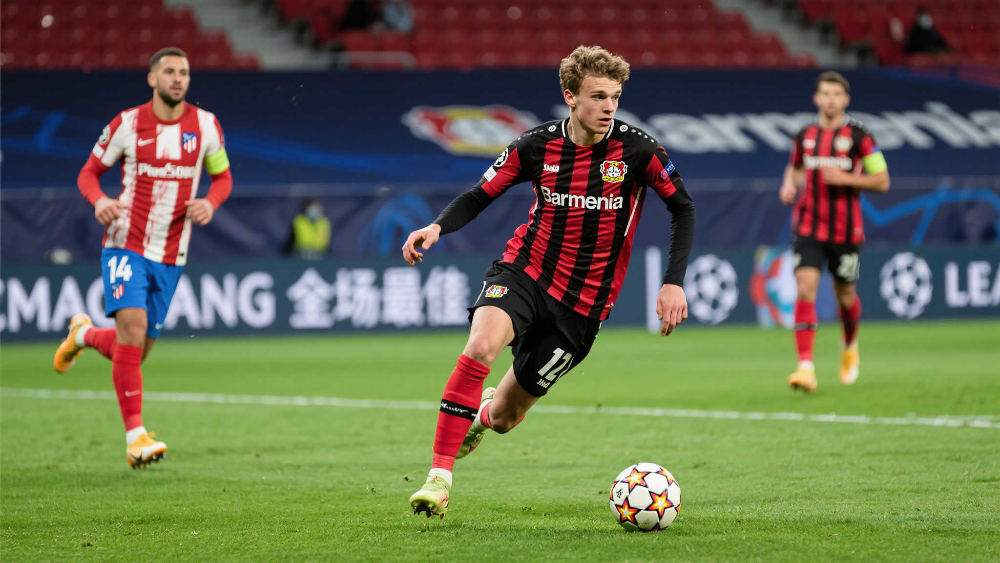 欧冠本季表现亮眼：维尔茨5次当选最佳，劳塔罗紧随其后4次